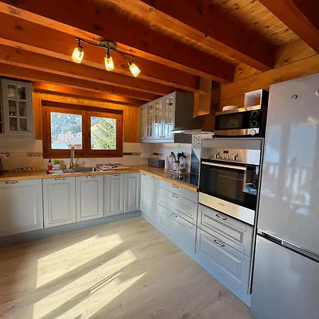 Chalet Charming, Cosy Nestled In A Breathtaking Surrounding With Spectacular, Stunning Mountain Views *