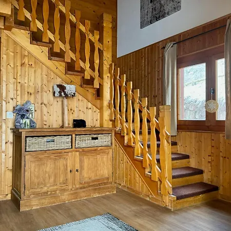 Chalet Charming, Cosy Nestled In A Breathtaking Surrounding With Spectacular, Stunning Mountain Views *
