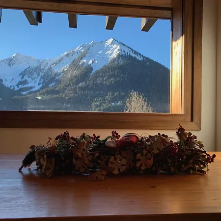 Charming, Cosy Nestled In A Breathtaking Surrounding With Spectacular, Stunning Mountain Views Chalet *